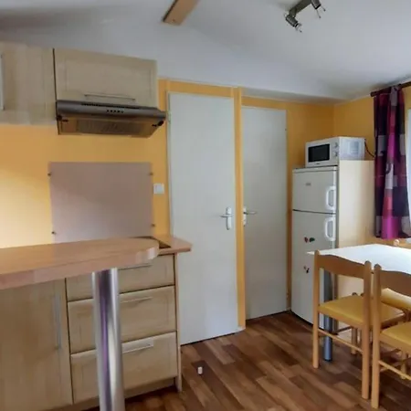 Campeggio Mobil Avec Terrasse Et Tv - 6 Pers. - Api-1-52-2943 Annot
